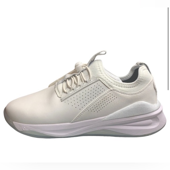 Clove Brilliant White Nurse Sneakers Nursing Shoes Fluid Resistant Size 10.5 - Picture 2 of 7